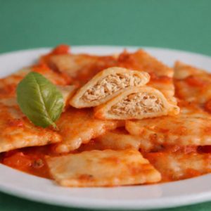 Ravioles pollo con salsa roja x400g
