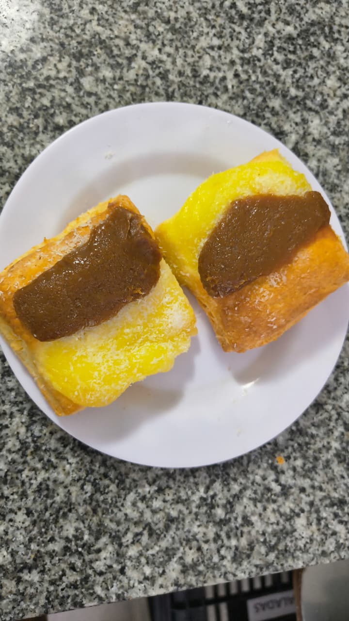 FACTURAS con crema pastelera y DDL x2u